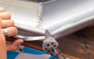 disadvantages of Efailnewydd lead roofing